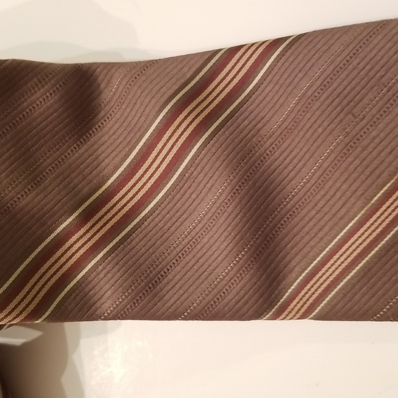 Oscar de la Renta Tie - Picture 3 of 8